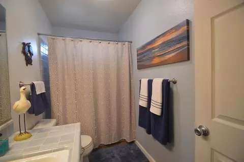 519 E Vine Ct, Visalia, CA 93292 photo 24