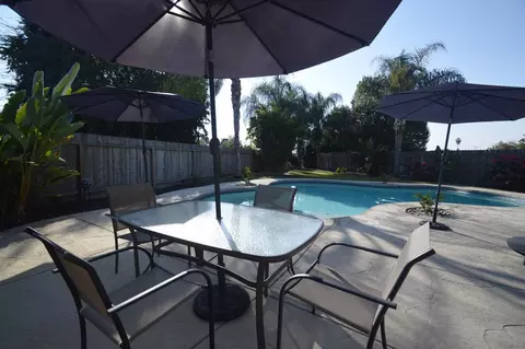 519 E Vine Ct, Visalia, CA 93292 photo 35