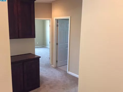 2025 E Copper Ct, Visalia, CA 93292 photo 10
