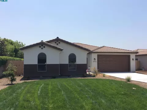 2025 E Copper Ct, Visalia, CA 93292 photo 2