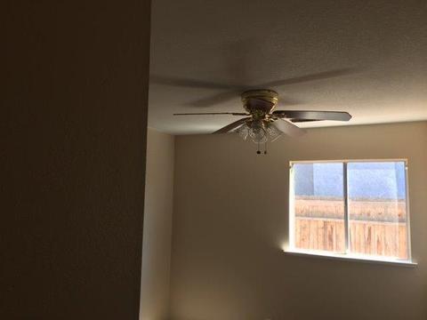 867 Daphne Ln, Lemoore, CA 93245 photo 14