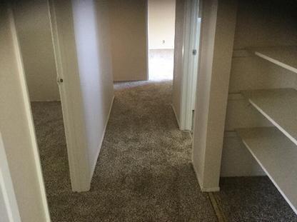 867 Daphne Ln, Lemoore, CA 93245 photo 9