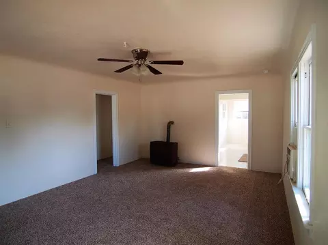 219 S Quince Ave, Exeter, CA 93221 photo 3