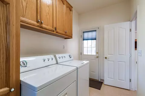3520 E Sycamore Ave, Visalia, CA 93292 photo 32