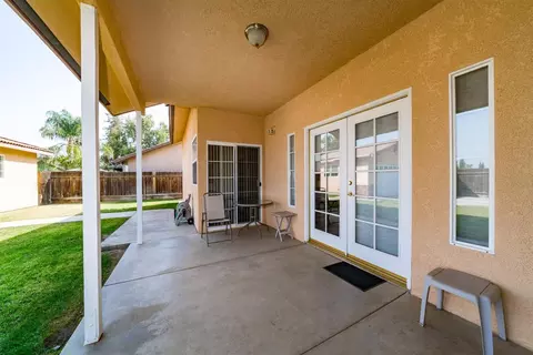 3520 E Sycamore Ave, Visalia, CA 93292 photo 11