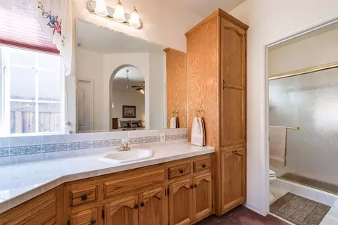 3520 E Sycamore Ave, Visalia, CA 93292 photo 46