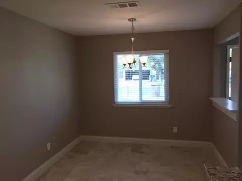 500 Village Ave, Exeter, CA 93221 photo 5