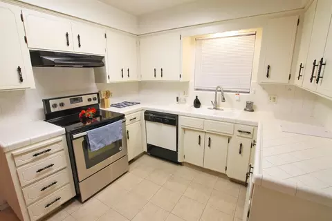 413 Autumn Rd, Madera, CA 93637 photo 23