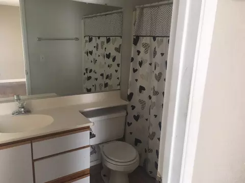 1921 E Pershing Ave, Visalia, CA 93292 photo 12