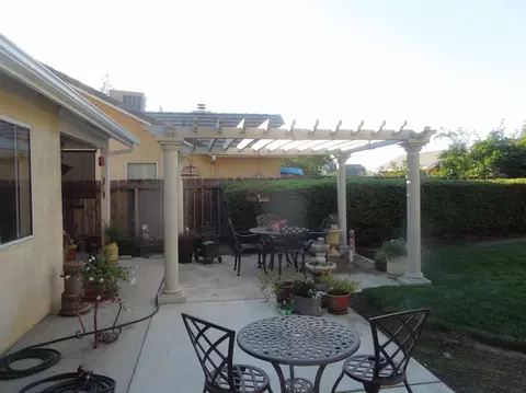 1612 E Vine Ct, Visalia, CA 93292 photo 18