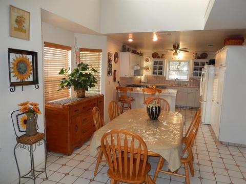 32212 Fritz Dr, Exeter, CA 93221 photo 4