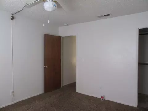 2006 E Harold Ave, Visalia, CA 93292 photo 10