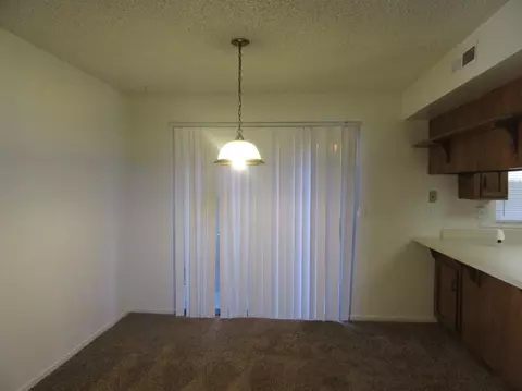 2006 E Harold Ave, Visalia, CA 93292 photo 4