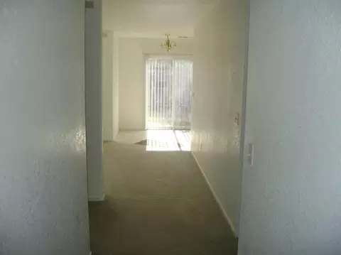 301 Elm St, Hanford, CA 93230 photo 5