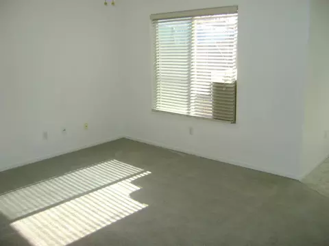 301 Elm St, Hanford, CA 93230 photo 7