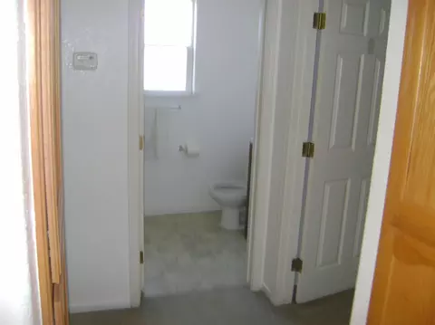301 Elm St, Hanford, CA 93230 photo 6
