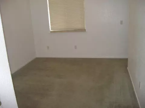 301 Elm St, Hanford, CA 93230 photo 10
