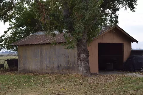 1730 W Main Ave W, Crows Landing, CA 95313 photo 8
