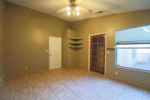 1429 E Sunnyview Ave, Visalia, CA 93292 photo 14