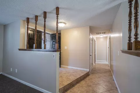 139 S E St, Tulare, CA 93274 photo 9