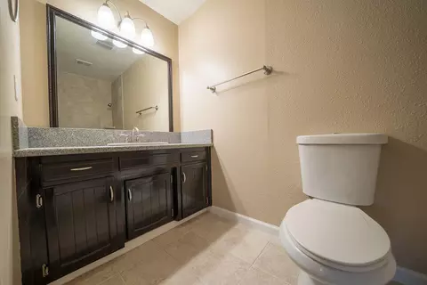 139 S E St, Tulare, CA 93274 photo 10