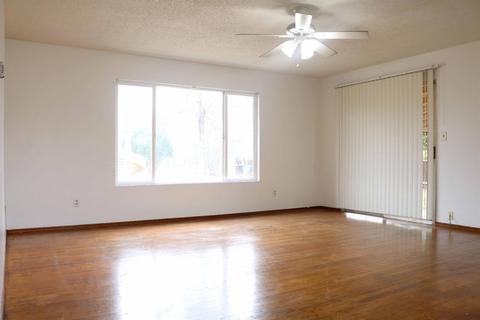 1435 E Alpine Ave, Tulare, CA 93274 photo 5