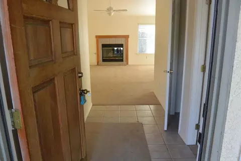 3619 E Sycamore, Visalia, CA 93292 photo 2