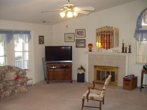 3549 E Sycamore Ave, Visalia, CA 93292 photo 4