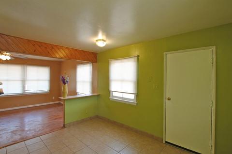 711 E Laurel Ave, Visalia, CA 93292 photo 16