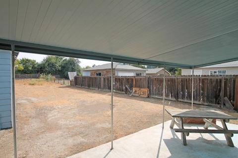 711 E Laurel Ave, Visalia, CA 93292 photo 28
