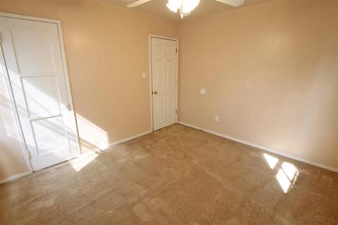 711 E Laurel Ave, Visalia, CA 93292 photo 25