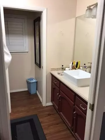 3920 E Acequia Ave, Visalia, CA 93292 photo 18