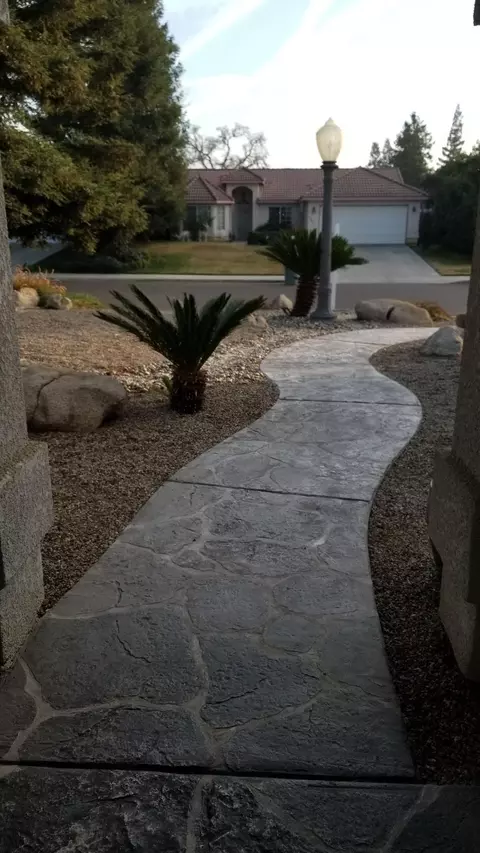 3920 E Acequia Ave, Visalia, CA 93292 photo 10