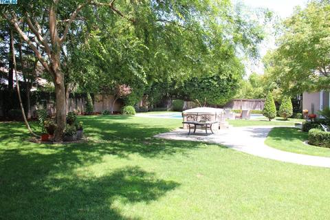 3542 E Hillcrest Ave, Visalia, CA 93292 photo 35