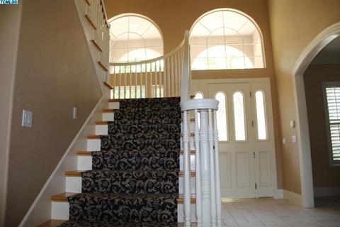 3542 E Hillcrest Ave, Visalia, CA 93292 photo 20