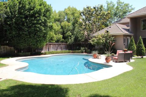 3542 E Hillcrest Ave, Visalia, CA 93292 photo 31