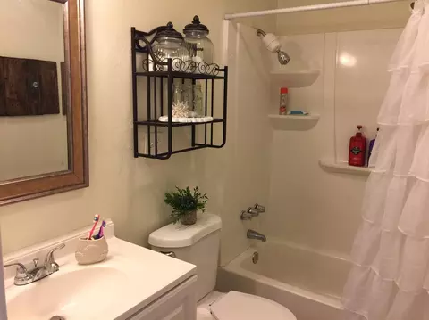 804 E K Ave, Visalia, CA 93292 photo 8