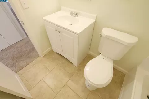 804 E K Ave, Visalia, CA 93292 photo 10