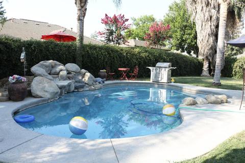 523 E Oakridge Ct, Visalia, CA 93292 photo 18
