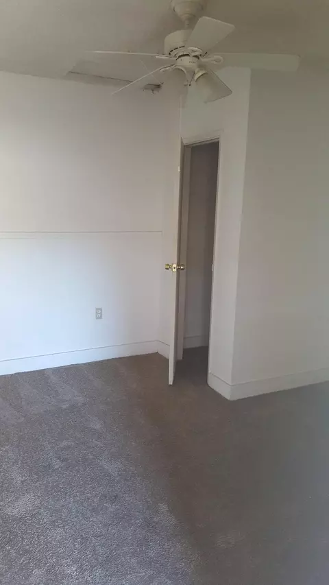 739 E Prospect Ave, Visalia, CA 93292 photo 2