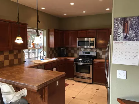 2514 Twain Ave, Clovis, CA 93611 photo 12