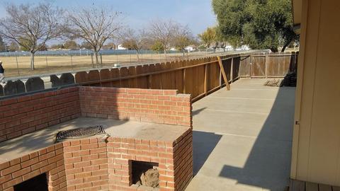 571 Tamarack Ln, Lemoore, CA 93245 photo 23