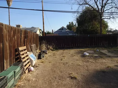 115 E Firebaugh Ave, Exeter, CA 93221 photo 14