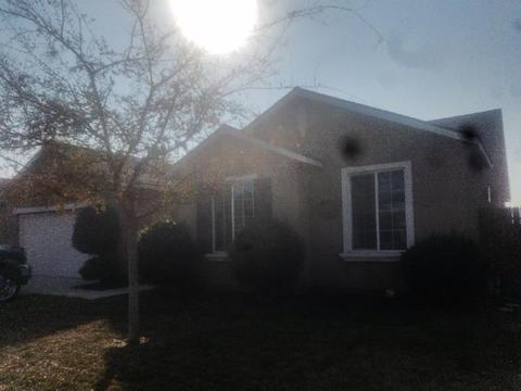 1212 Veronica Ave, Dinuba, CA 93618 photo 1