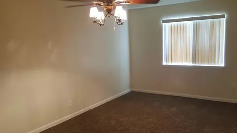 306 N E St, Tulare, CA 93274 photo 9