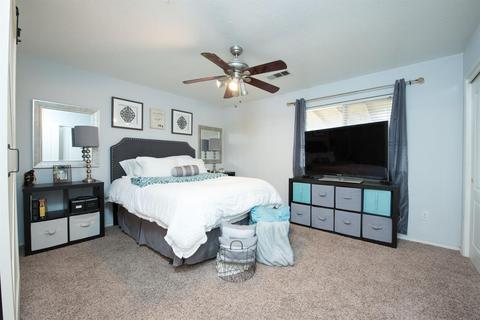 148 E Robin Ave, Visalia, CA 93291 photo 10