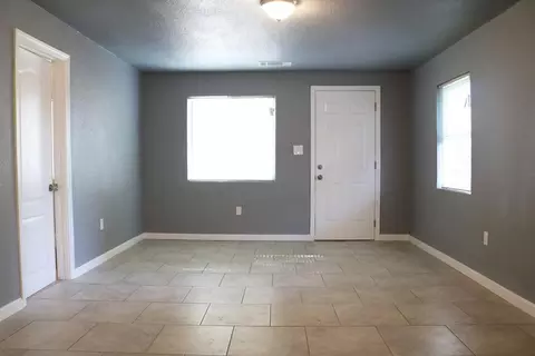 324 N Filbert Rd, Exeter, CA 93221 photo 3