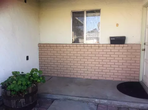 315 Evergreen Ave, Visalia, CA 93277 photo 4