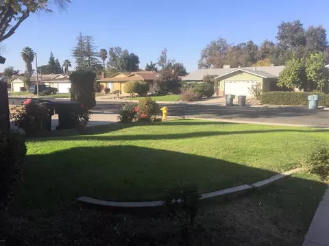 315 Evergreen Ave, Visalia, CA 93277 photo 5