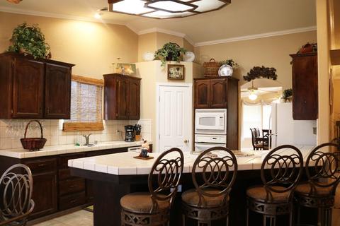 297 Mitchell Ave, Tulare, CA 93274 photo 5